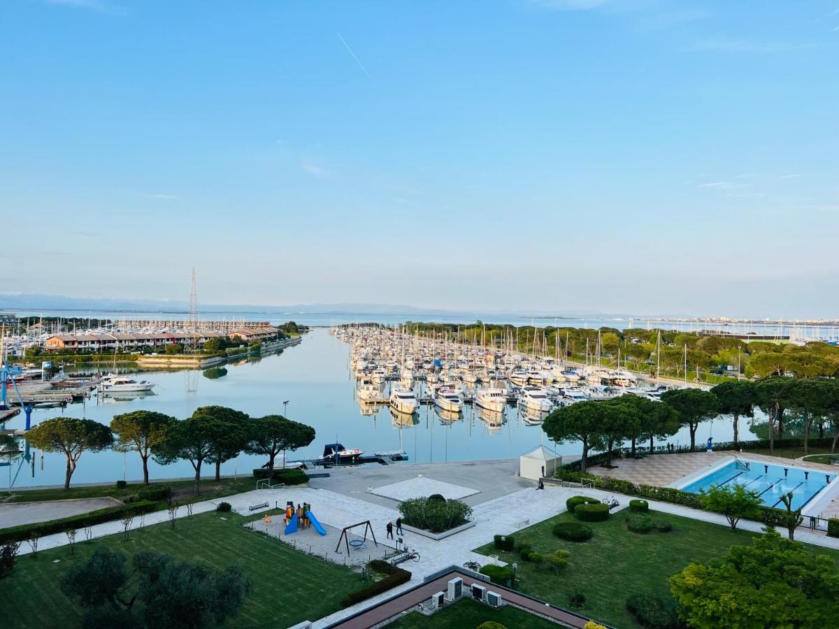 Marina Bay View Apartment Bevazzana Exterior foto